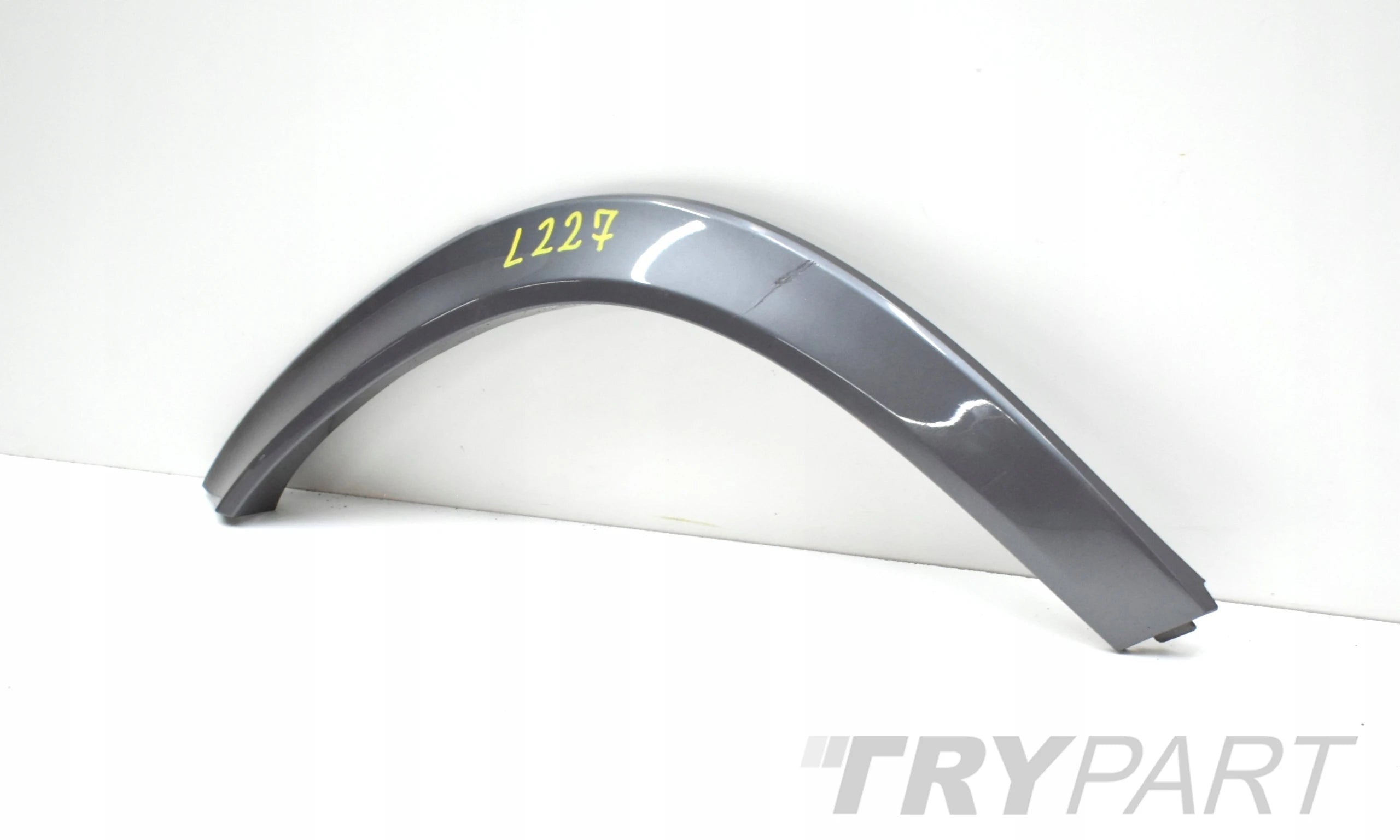 MERCEDES GLE W167 AMG REAR FENDER MOULDING RIGHT REAR ORG
