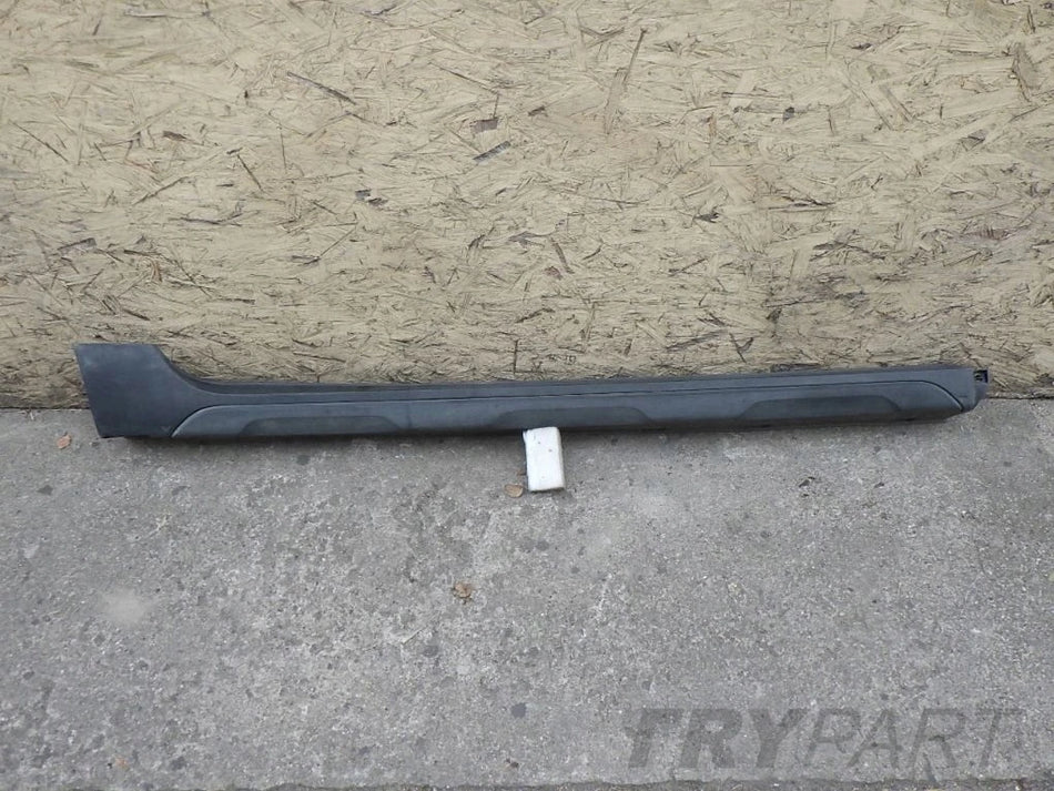 DACIA DUSTER II 2 17- Right Side Sill Trim