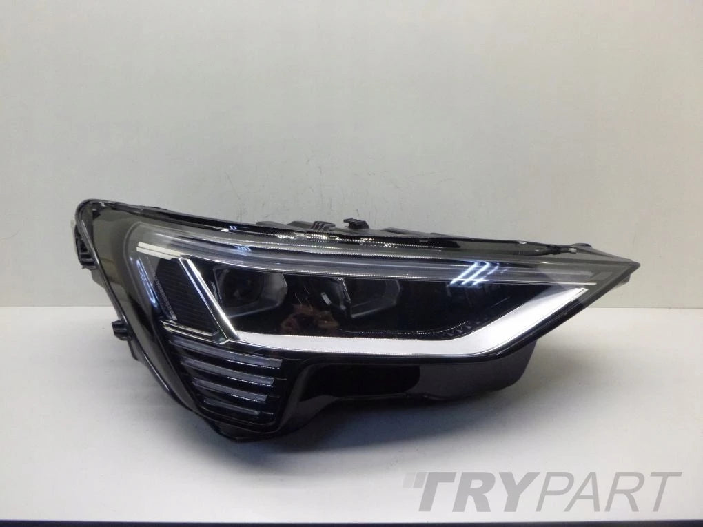 AUDI E-TRON e tron 4KE FULL LED front right lamp