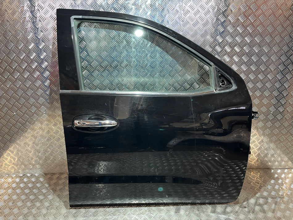 RIGHT FRONT DOOR NISSAN NAVARA NP300 D23 15- GN0