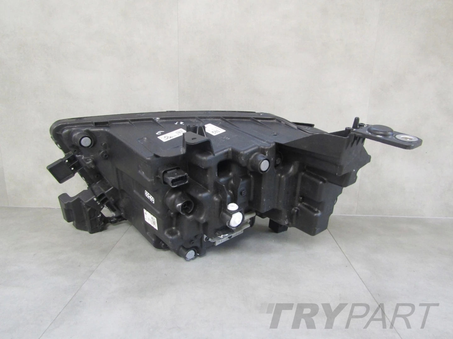 HEADLAMP OPEL FRONTERA LED 24- RH RIGHT 9850142480