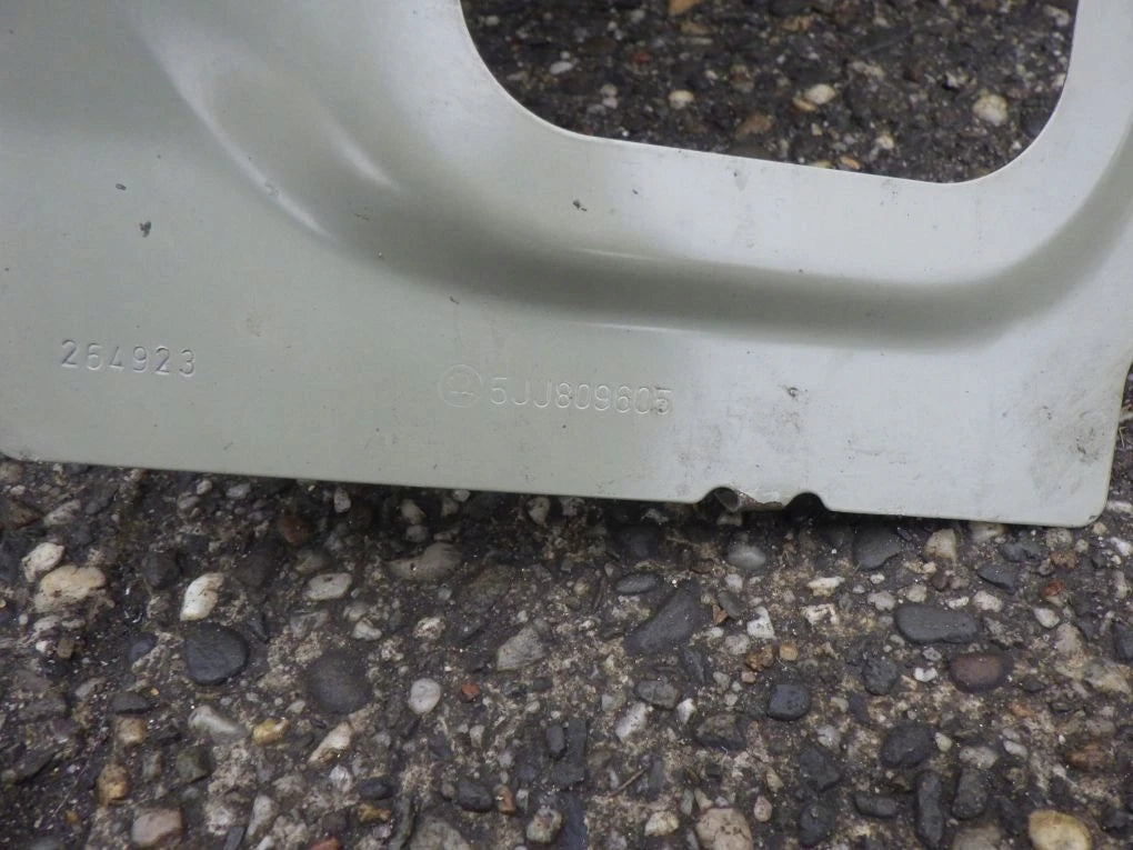 SKODA RAPID SPACEBACK 5JJ Rear Fender Left