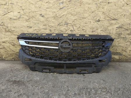 OPEL ASTRA V K 5-15 Grille with emblem