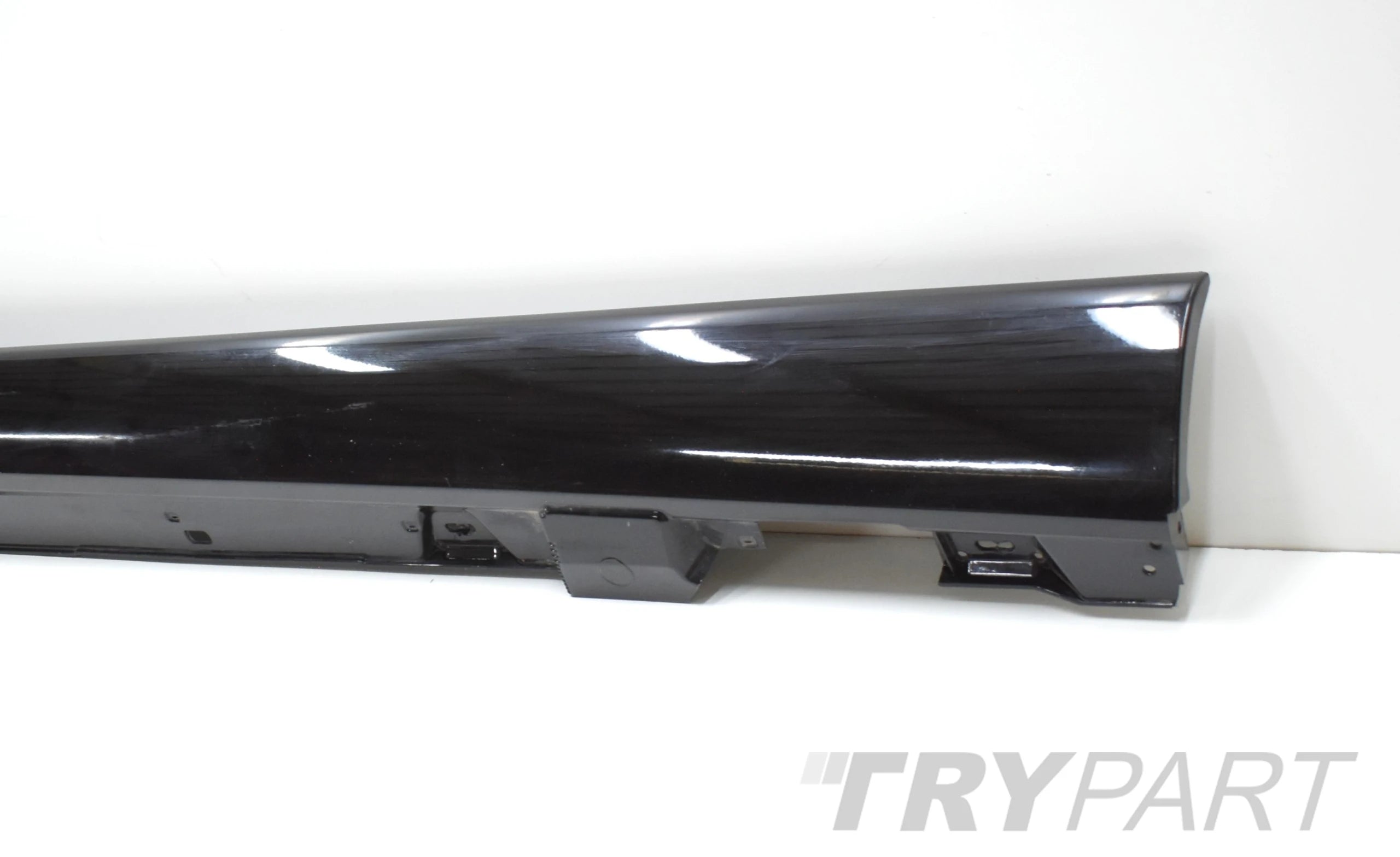 MERCEDES C CLASS W206 LEFT SILL MOULDING LEFT SILL ORG