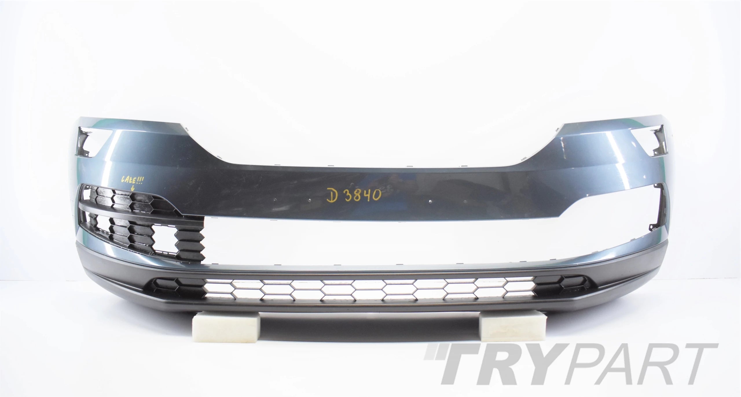 SKODA KAROQ 57A FRONT BUMPER SUPER CONDITION