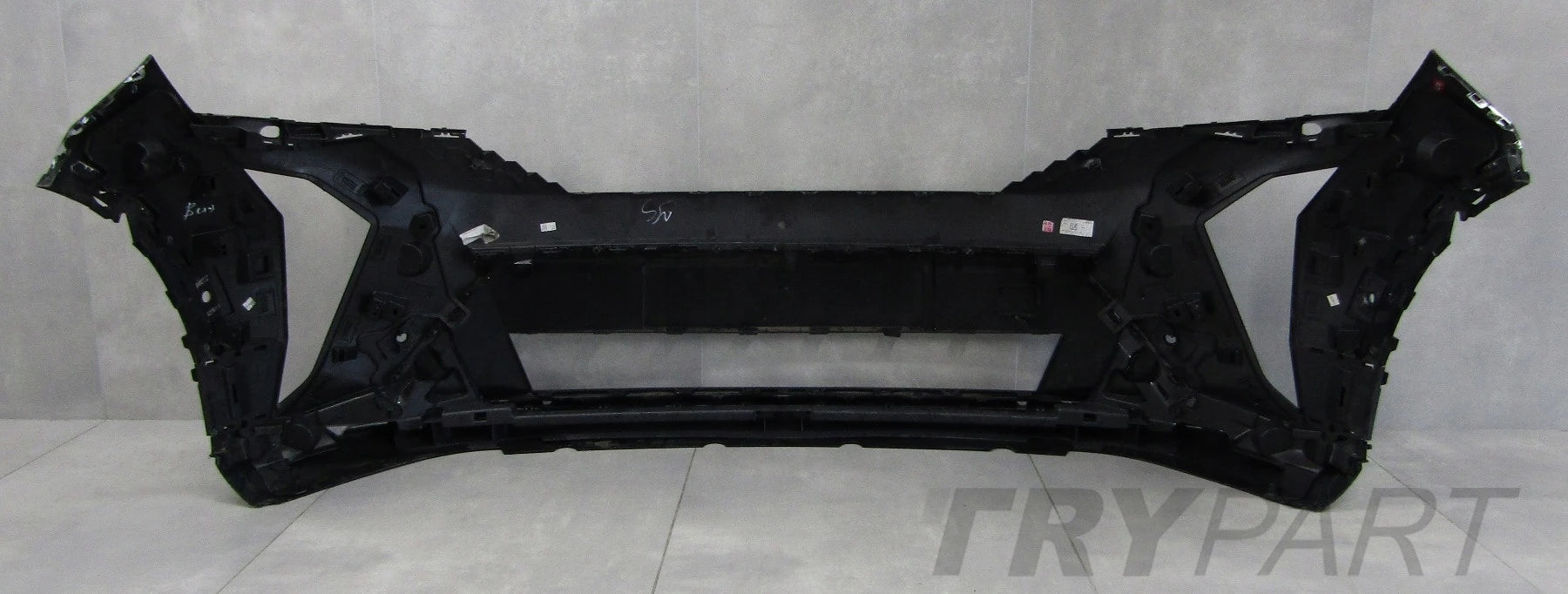 Front Bumper RENAULT SCENIC 5 V E-Tech 24-
