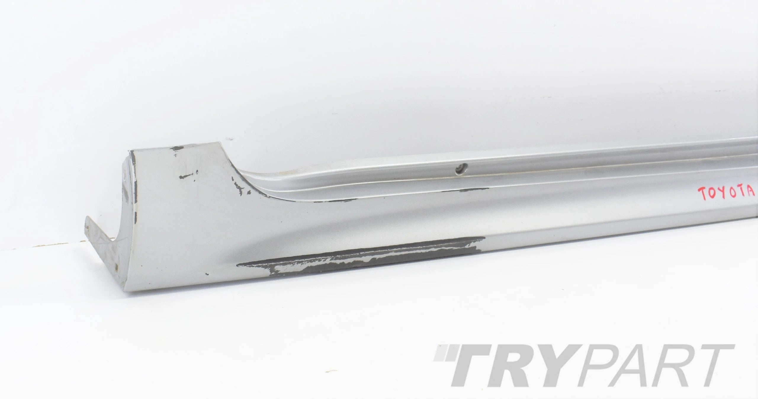 TOYOTA YARIS IV RIGHT SILL MOLDING ORG 20+