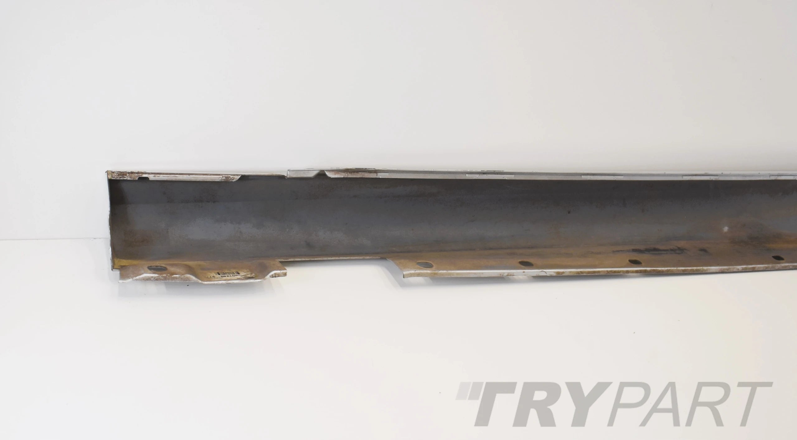 MERCEDES C-CLASS W204 AMG RIGHT SILL PANEL ORG