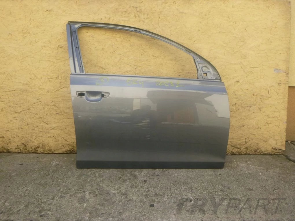 VW GOLF VI 6 5K0 5K4 08- Front Right Door