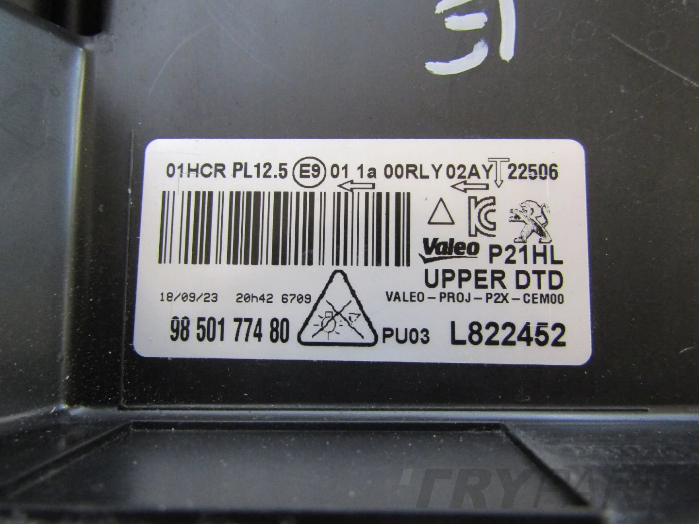 Front Lamp Peugeot 208 II 2008 II FULL LED 19-23 RH 9850177480