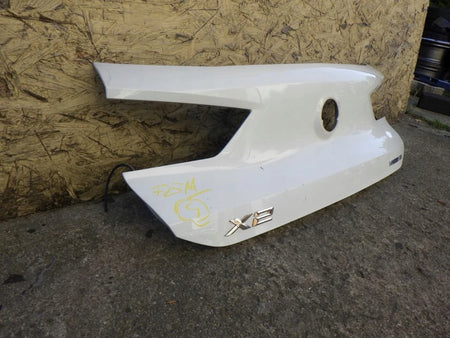 BMW X2 F39 flap trim