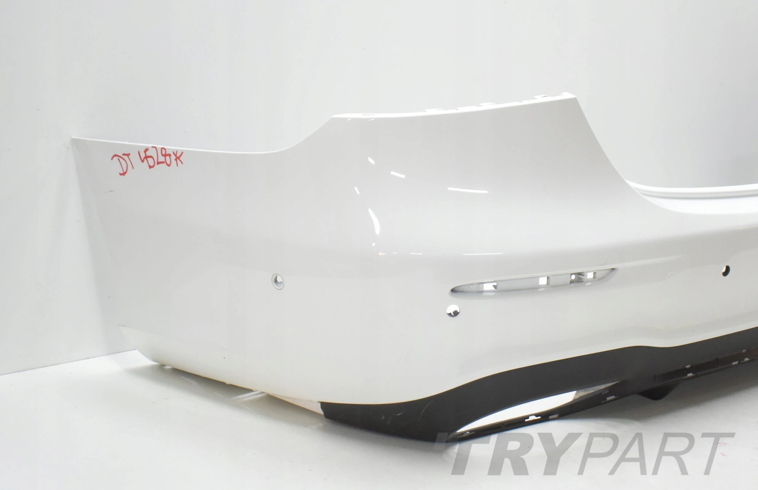 MERCEDES E-CLASS W213 LIFT AMG REAR BUMPER ORG SEDAN HYBRID + LOWER PART