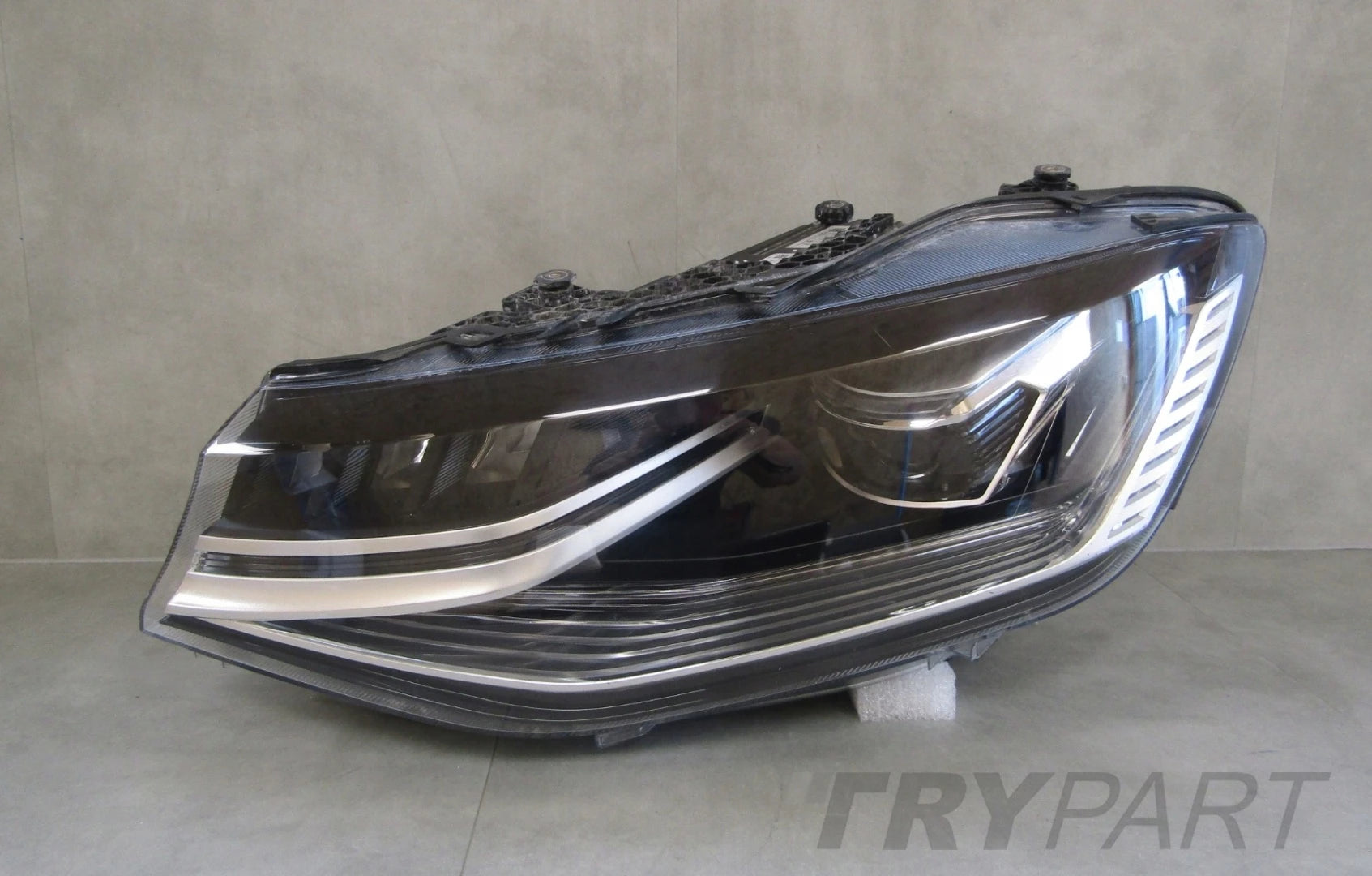 Front headlight VW Caddy 2K8 IV FULL LED LH LEFT 20- 2K8941035