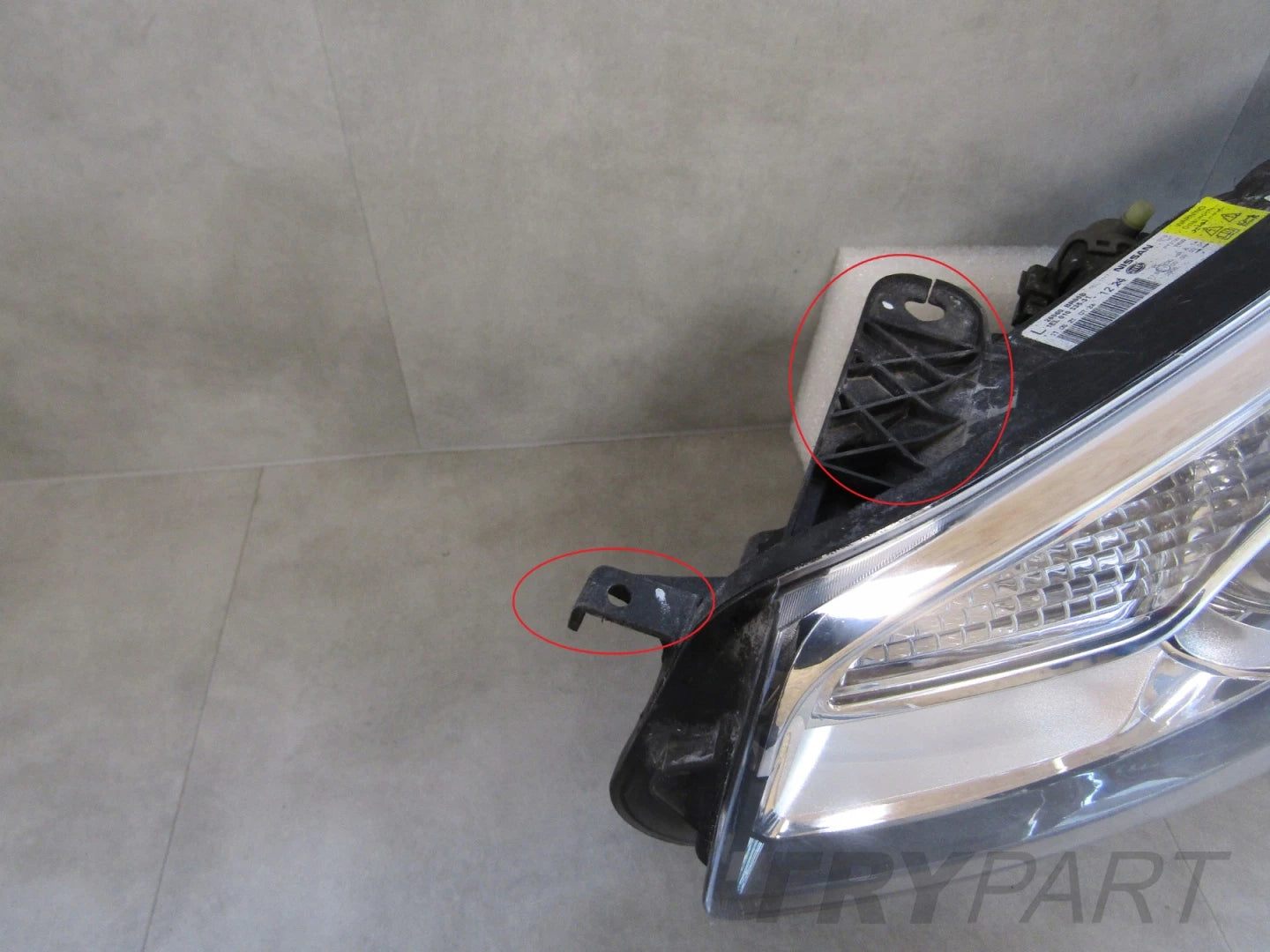 HEADLIGHT NISSAN QASHQAI I J10 LIFT XENON NON-ROTATING 09-13 LH