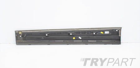 AUDI Q2 81A RIGHT FRONT DOOR MOLDING ORG