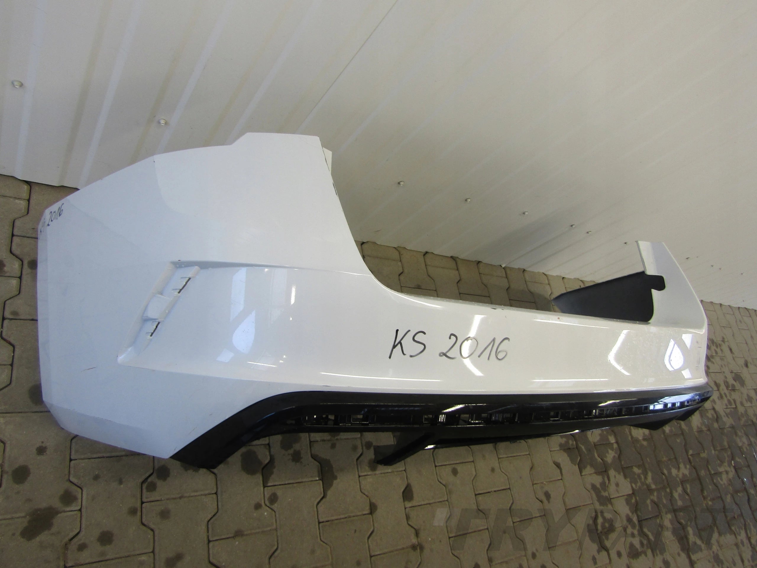 Rear bumper Skoda Octavia 4 IV RS 5E7 Combi 19-