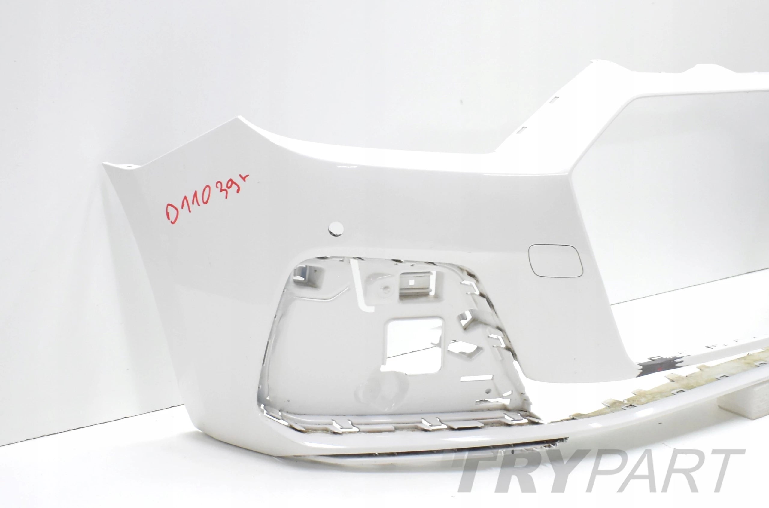 AUDI A1 II 82A FRONT BUMPER ORG