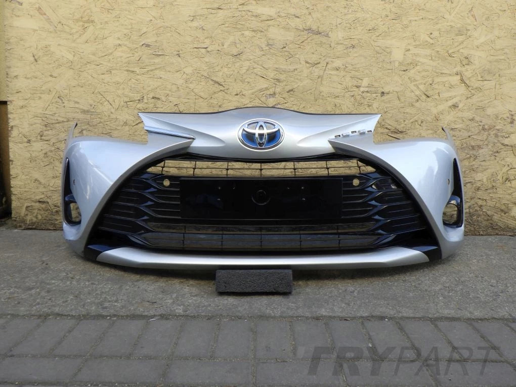TOYOTA YARIS III 3 LIFT 17- Front Bumper