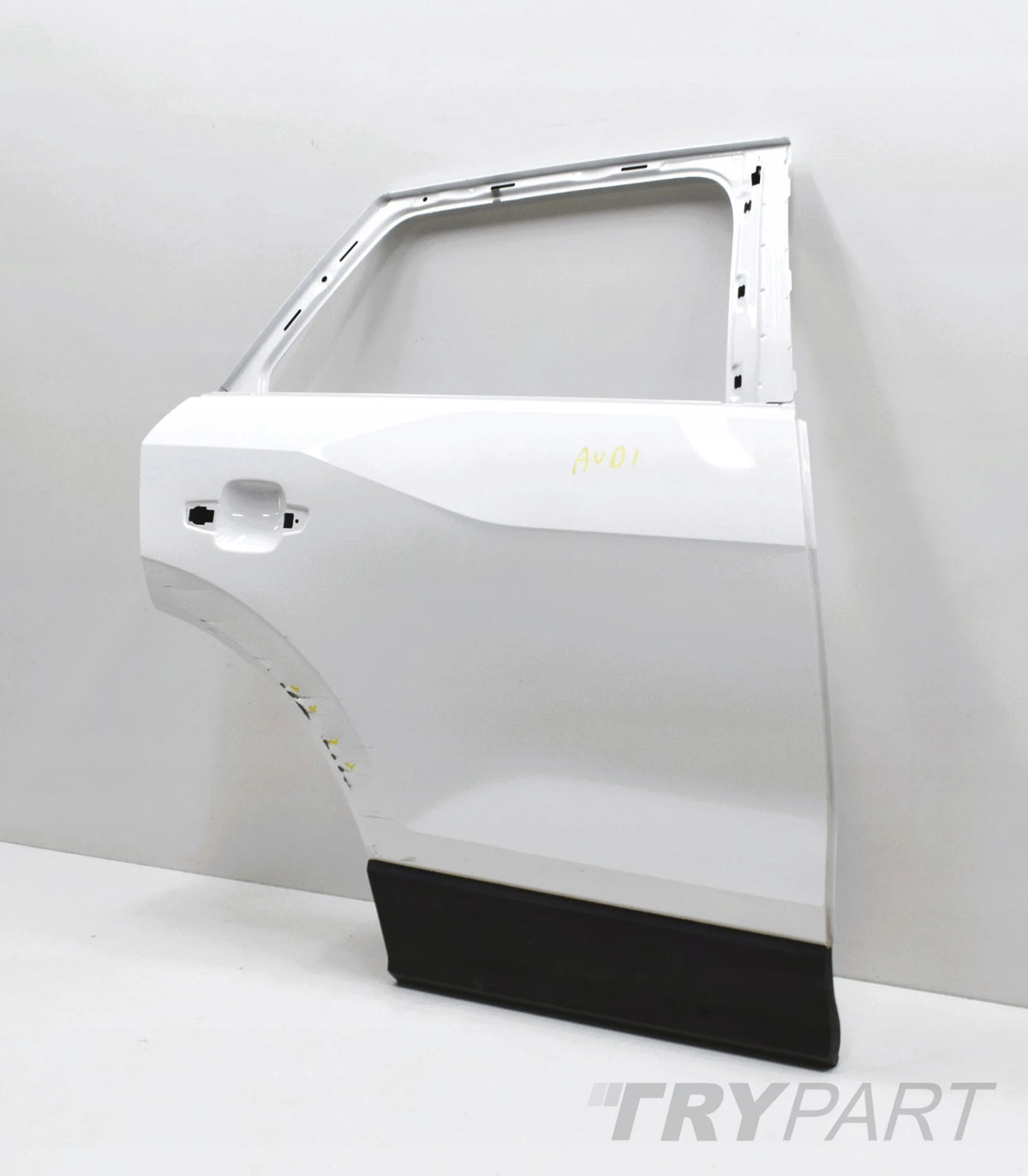 AUDI Q2 81A RIGHT REAR DOOR ORG