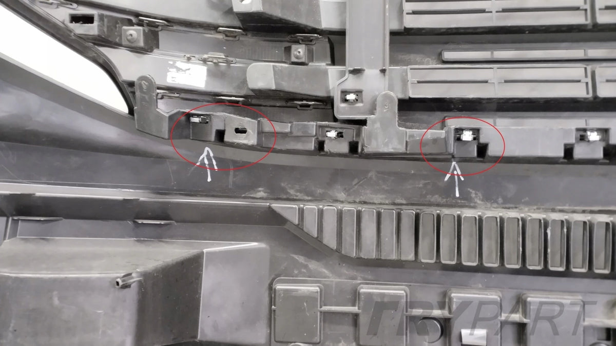Front Bumper Nissan Interstar 24-