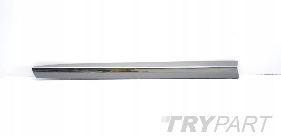 VW ARTEON 3G8 FRONT LEFT DOOR TRIM STRIP ORG + CHROME