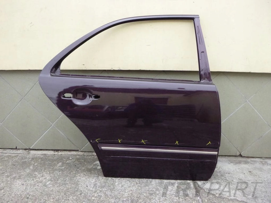 MERCEDES C CLASS W202 SEDAN RIGHT REAR DOOR