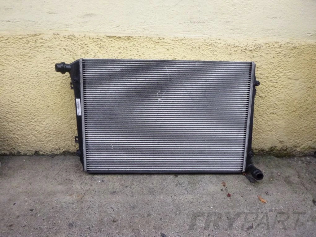 GOLF V A3 TOURAN JETTA WATER RADIATOR 1K0121251AL