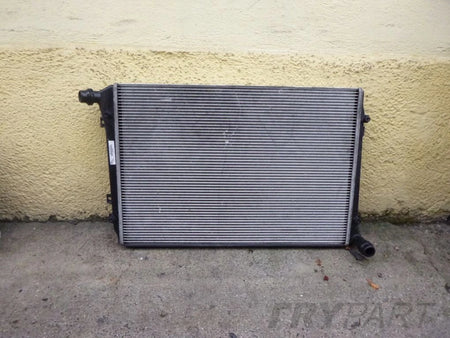 GOLF V A3 TOURAN JETTA WATER RADIATOR 1K0121251AL