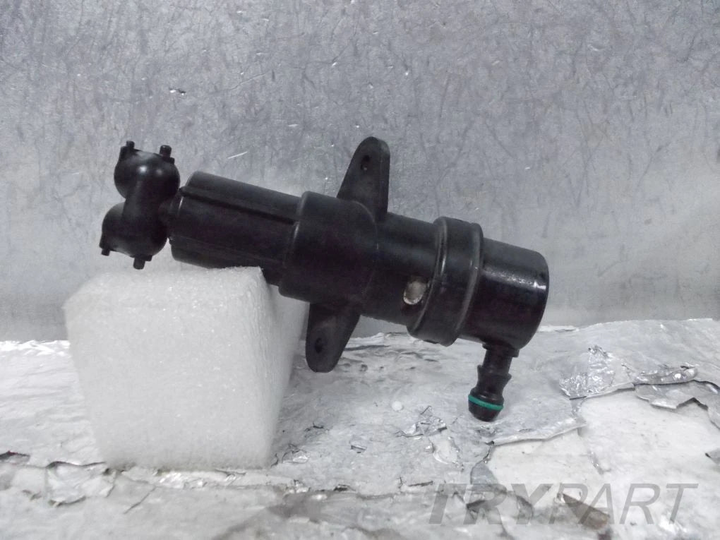 BMW 7 E65 E66 Washer Jet