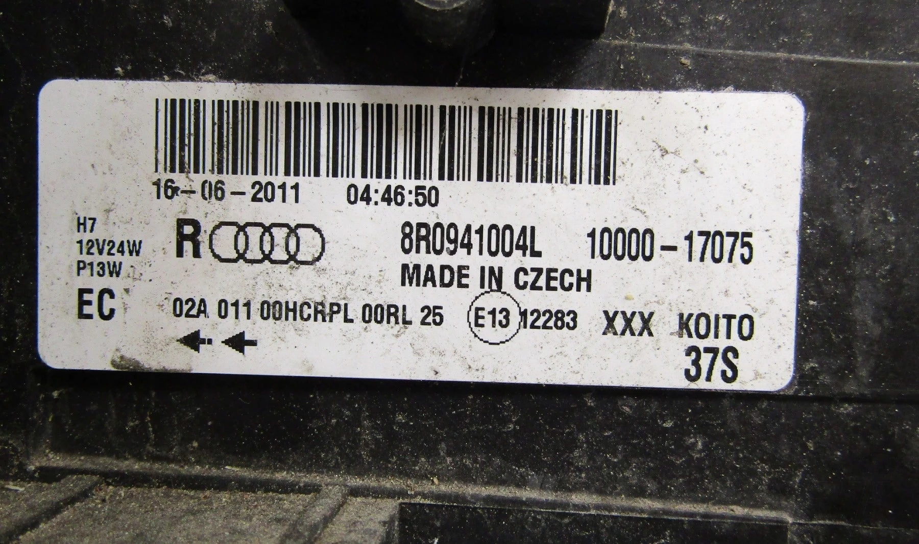 AUDI Q5 8R0 08-12 HEADLIGHT STANDARD RH RIGHT 8R0941004L