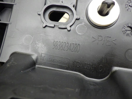 PEUGEOT 3008 II P84 16- Rear Mount Slide