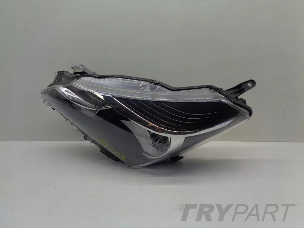 TOYOTA YARIS III LIFT 13- LEFT HEADLIGHT