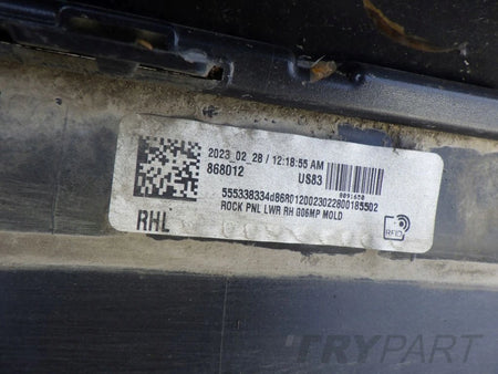 BMW X6 G06 M SPORT PACKAGE Right Sill Molding