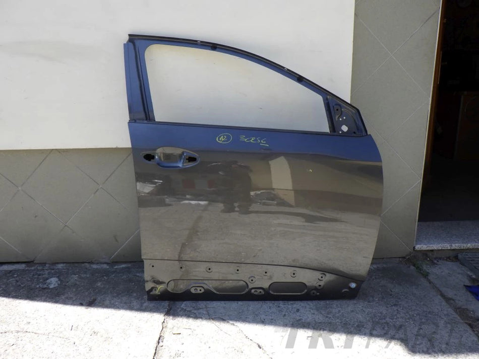 PEUGEOT 3008 II 2 P84 5008 P87 16- Right Front Door