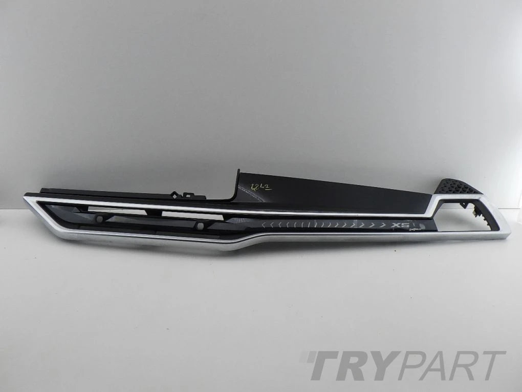 BMW X5 G05 LIFT LCI Piano Black Dashboard Air Vent Trim