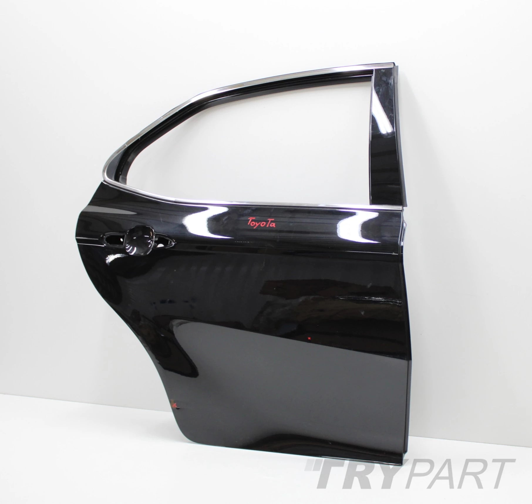 TOYOTA CAMRY VIII 8 DOOR RIGHT REAR GENUINE