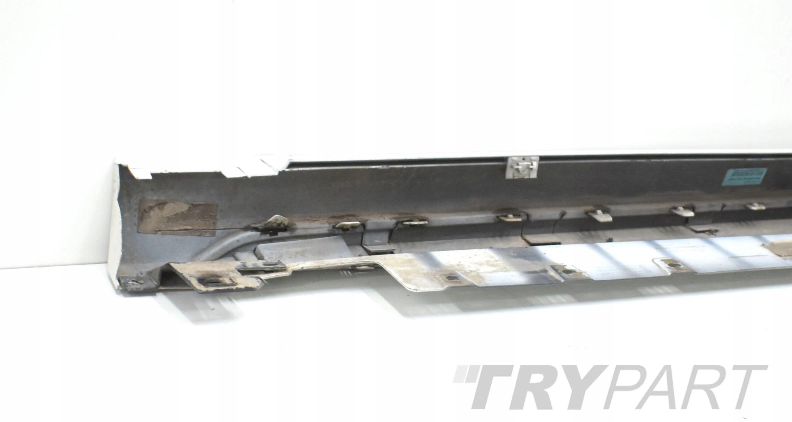 BMW F40 M PACKAGE RIGHT SILL MOLDING ORG