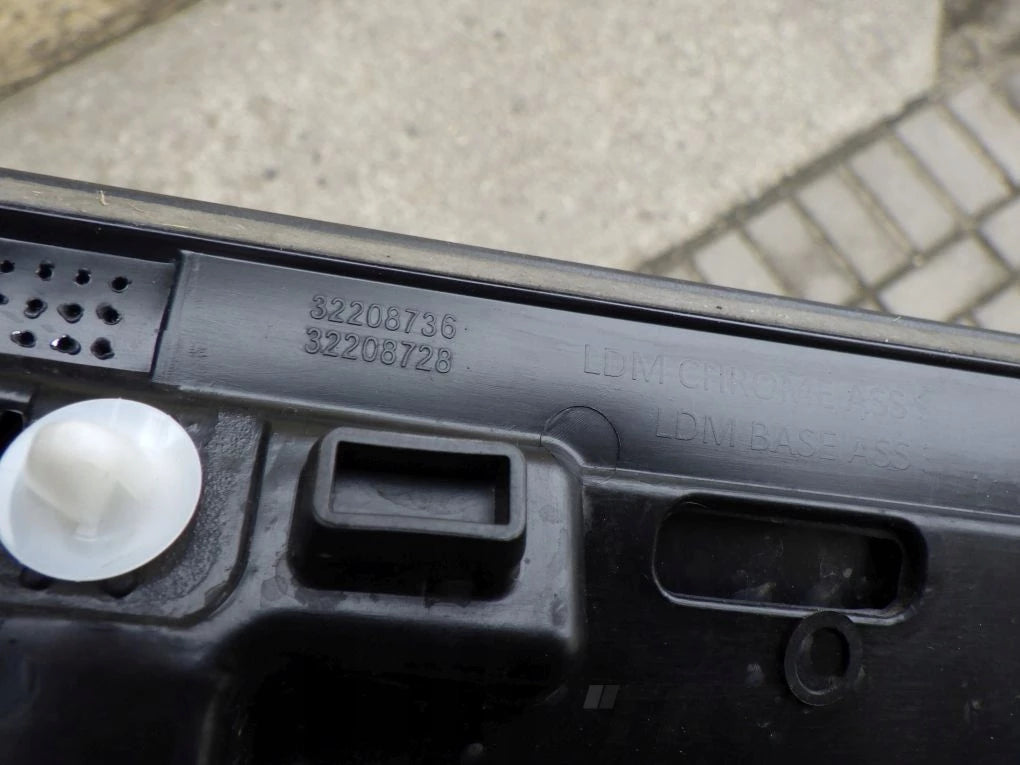 VOLVO XC60 XC 60 2 II 17- Front Left Door Molding Rear