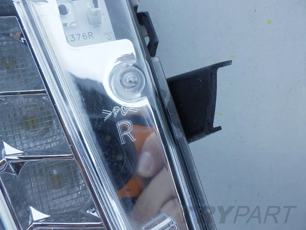 SUZUKI SWIFT MK7 LIFT 13- HALOGEN LED DRL RIGHT