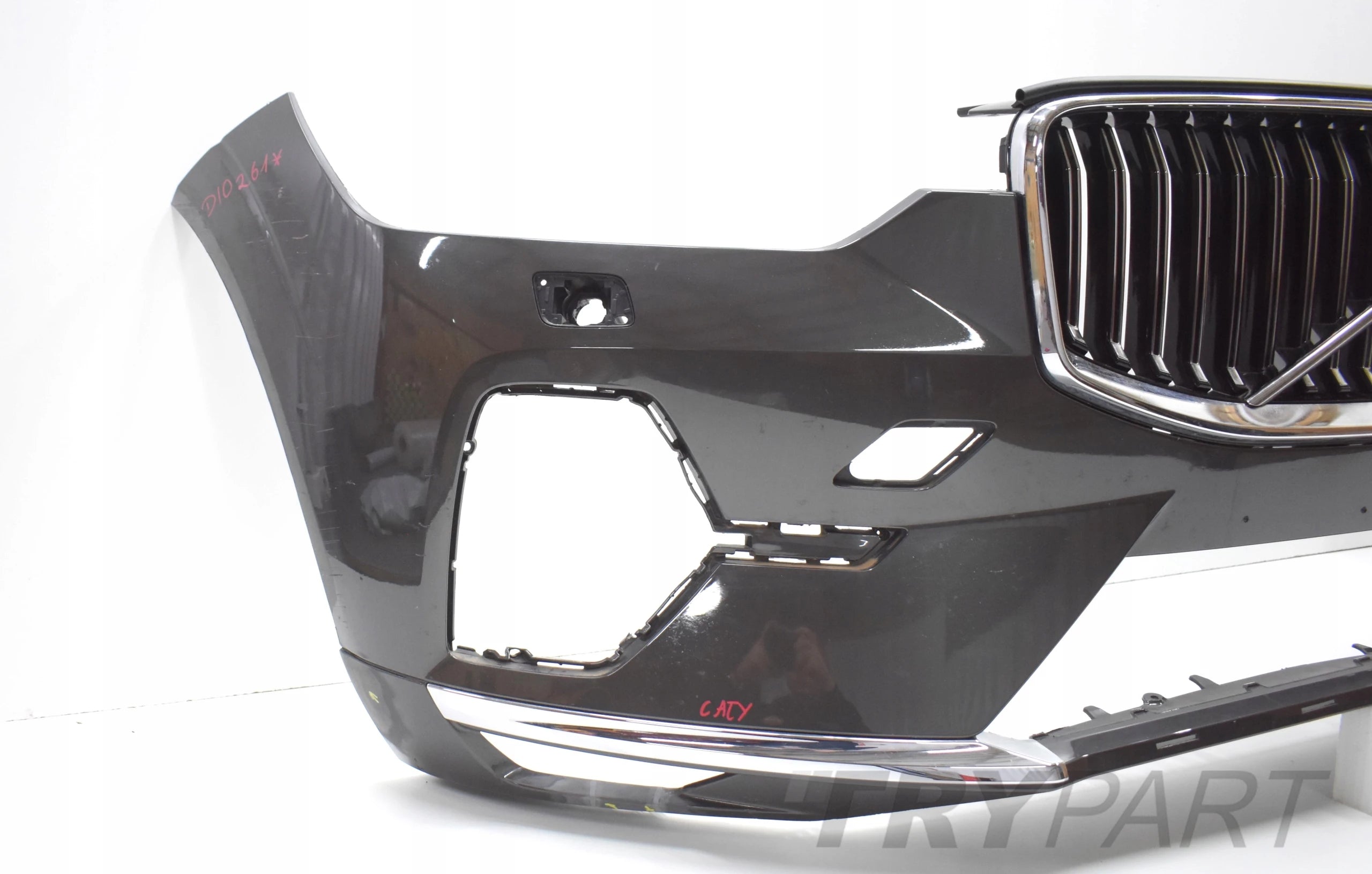 VOLVO XC60 XC-60 II LIFT FRONT BUMPER ORIGINAL + GRILLE + VENT