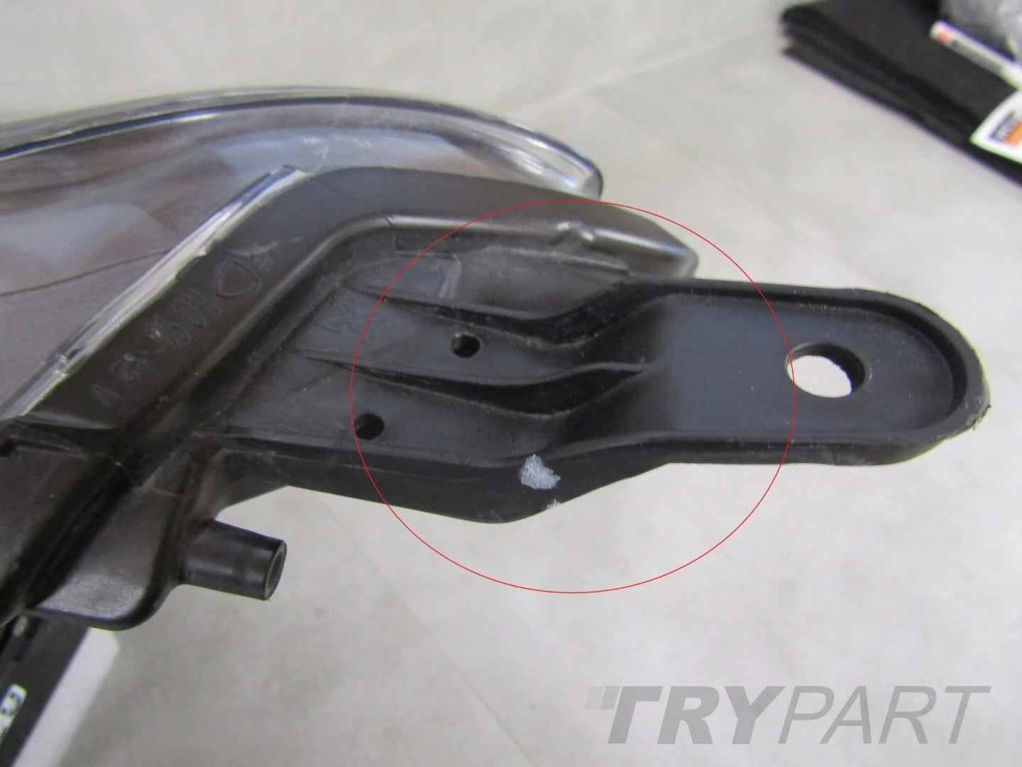 HEADLIGHT TOYOTA YARIS 3 III FACELIFT STANDARD LENS + LED 17-20 RH RIGHT