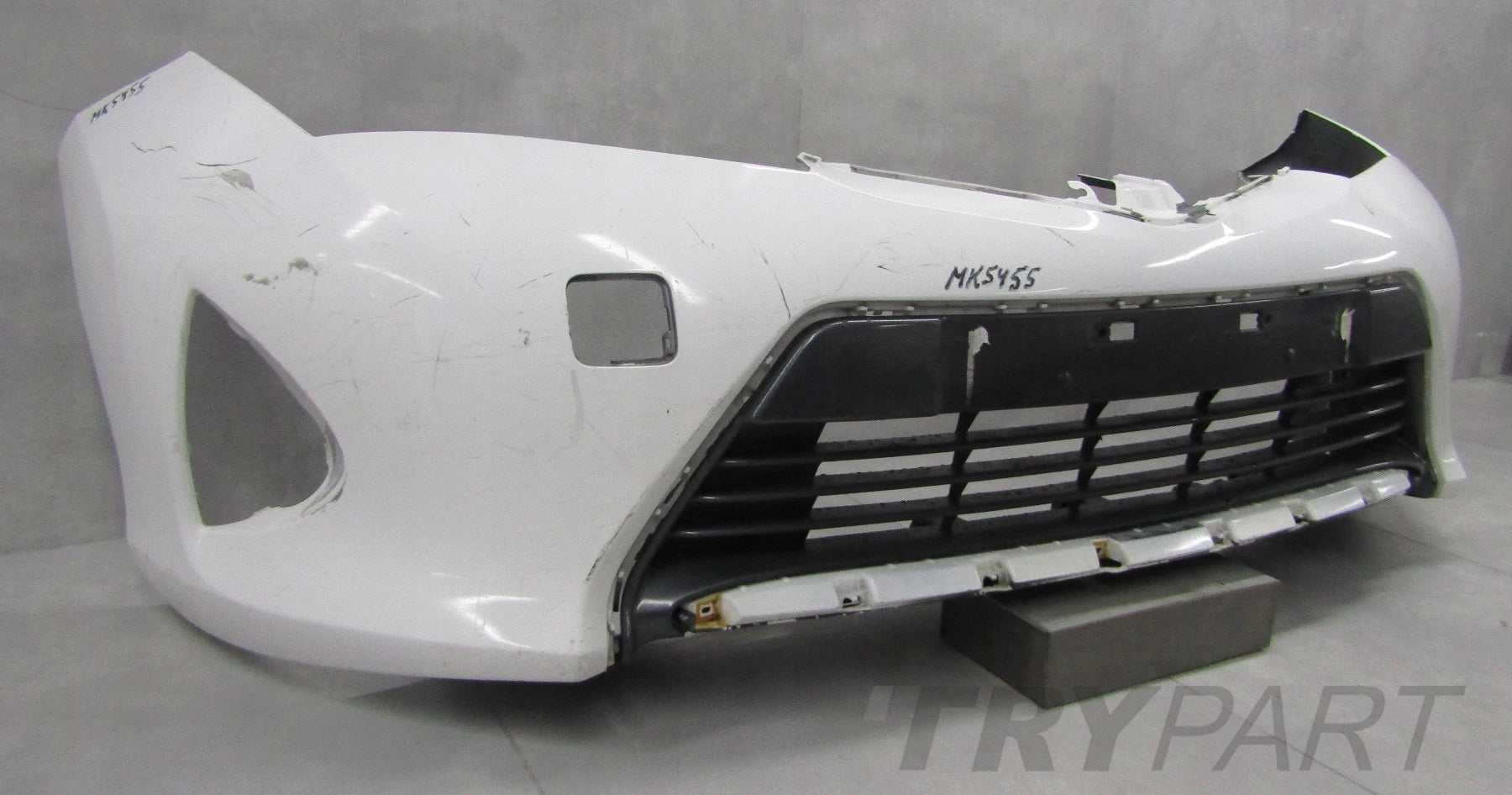 Front Bumper Toyota Auris 2 II 12-15 (+ Underbody)