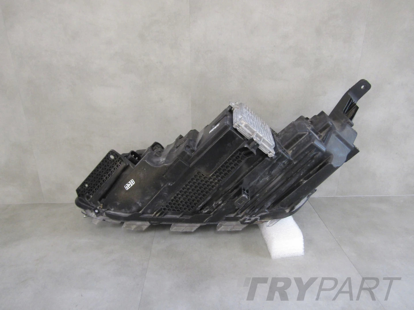FRONT LAMP BYD TANG II 2 FULL LED 18- RH STE-4121020C