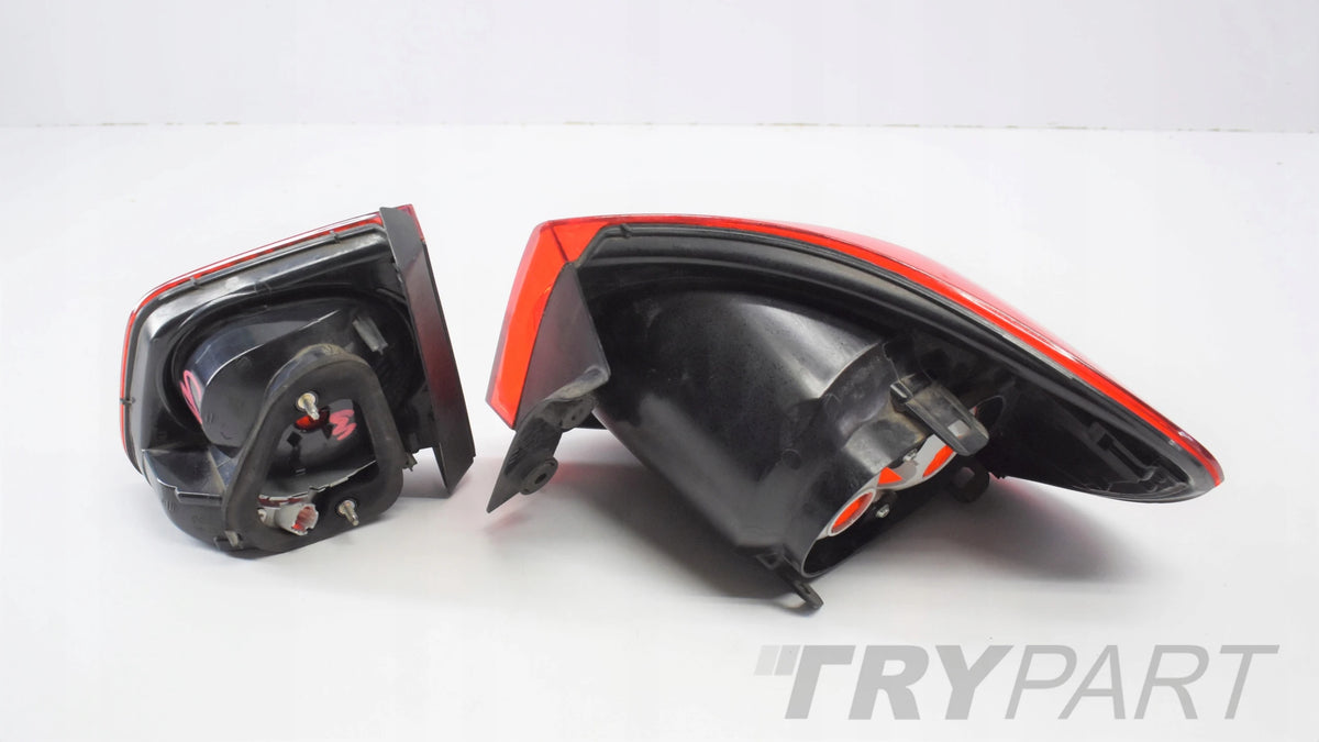 VW TIGUAN 5N0 LEFT REAR LIGHT EU ORG