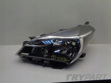 TOYOTA YARIS III LIFT 13- LEFT HEADLIGHT