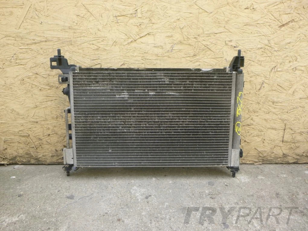 CORSA E D ADAM PUNTO Water Radiator Air Conditioning