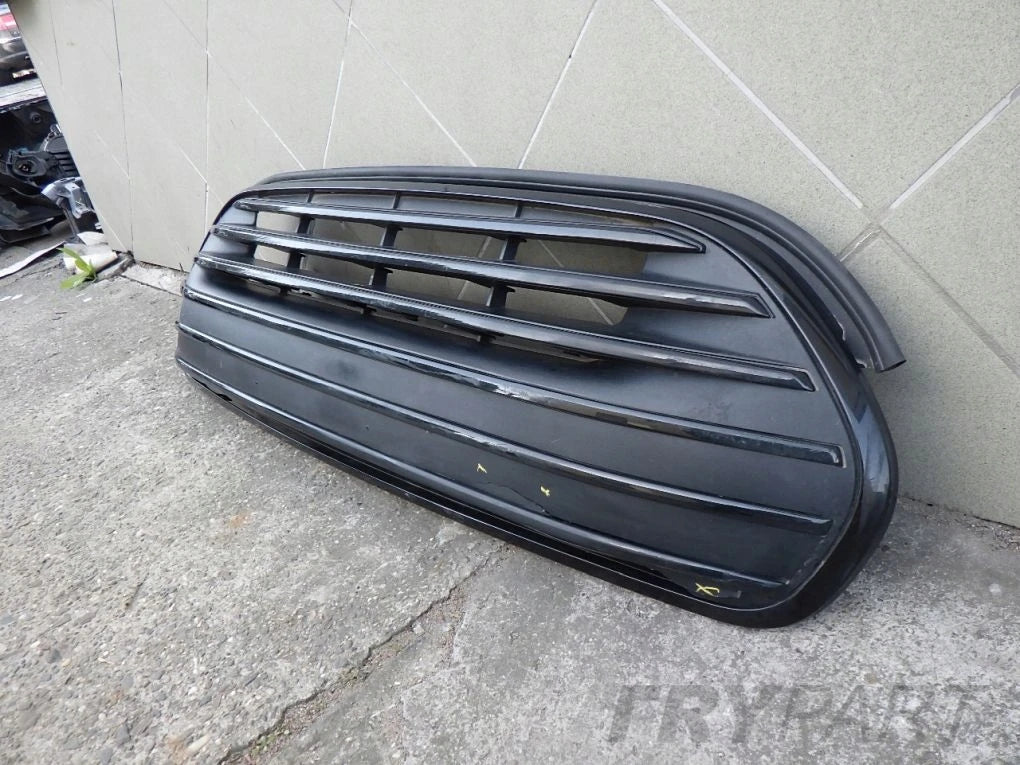 MINI CLUBMAN F54 LIFT LCI 19- Grille Clip