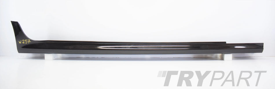 MERCEDES CLS W257 RIGHT SILL COVER ORG