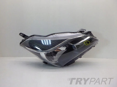 TOYOTA YARIS III LIFT 13- Right Headlight