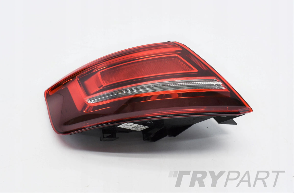 AUDI A3 8V4 LIFT LEFT REAR LED TAIL LIGHT ORG